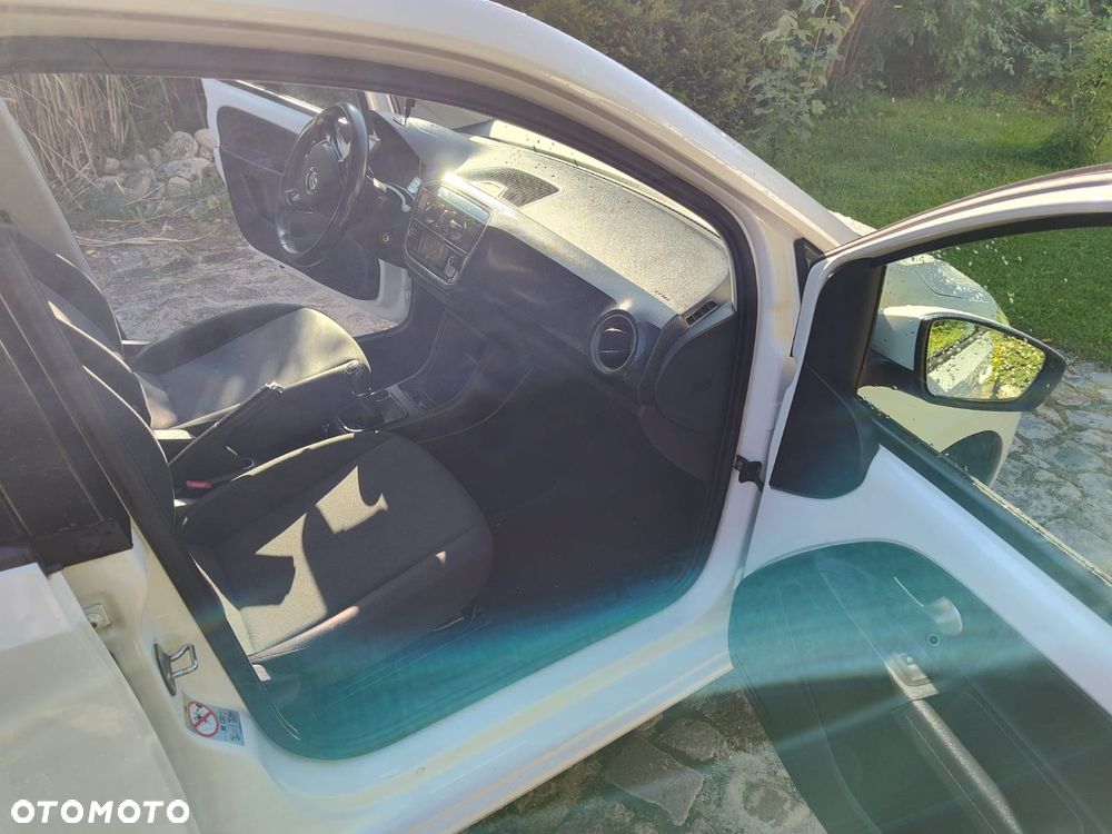 Volkswagen up! 1.0 move EU6 - 8