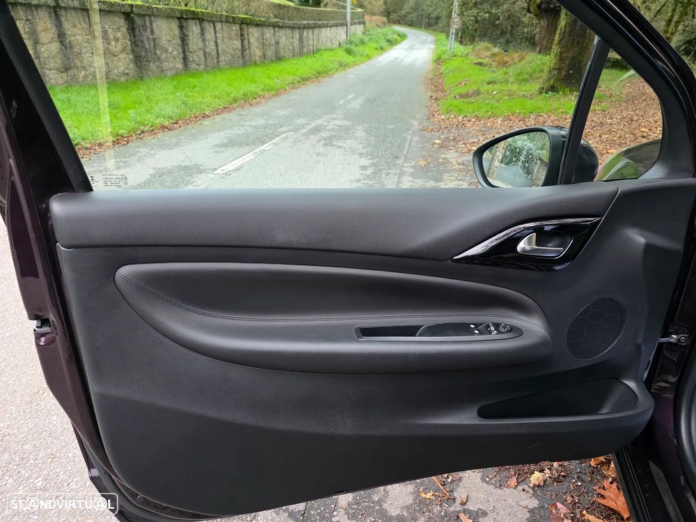 Citroën DS3 1.6 BlueHDi Sport Chic - 24