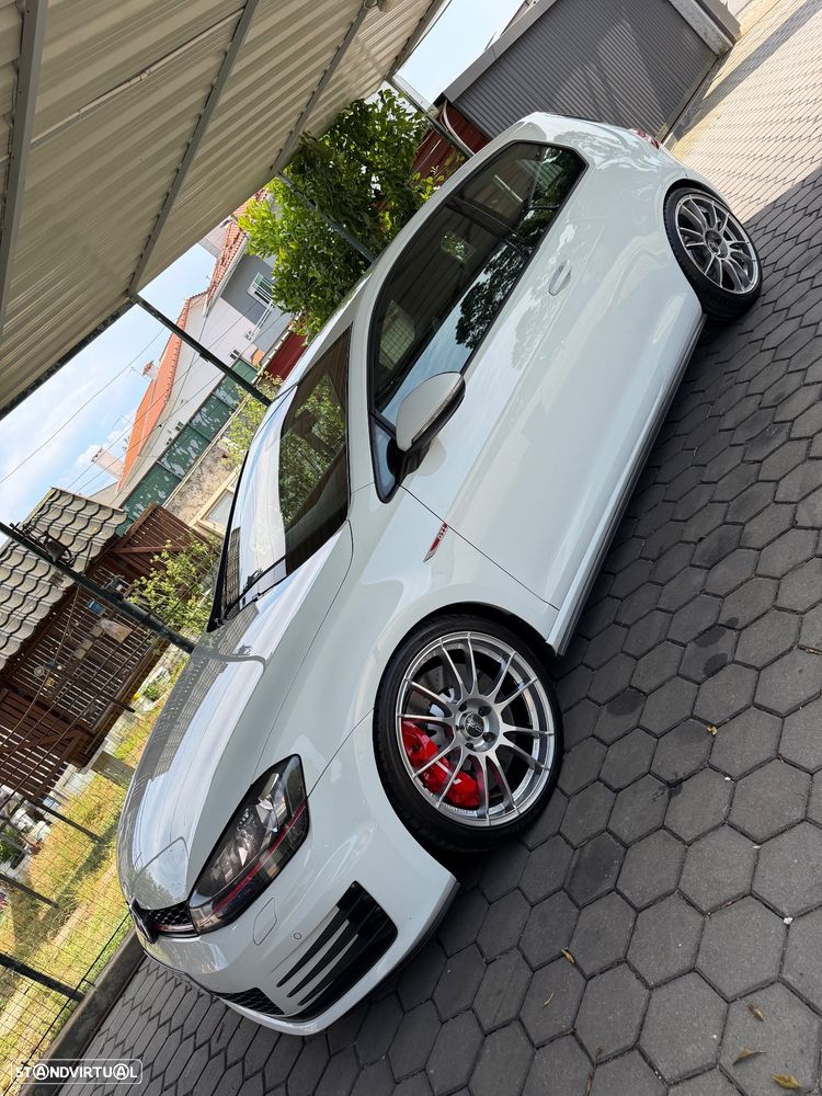 VW Golf GTI Performance BlueMotion DSG - 1