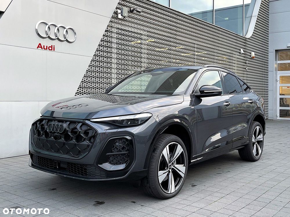 Audi Q5 Sportback - 9
