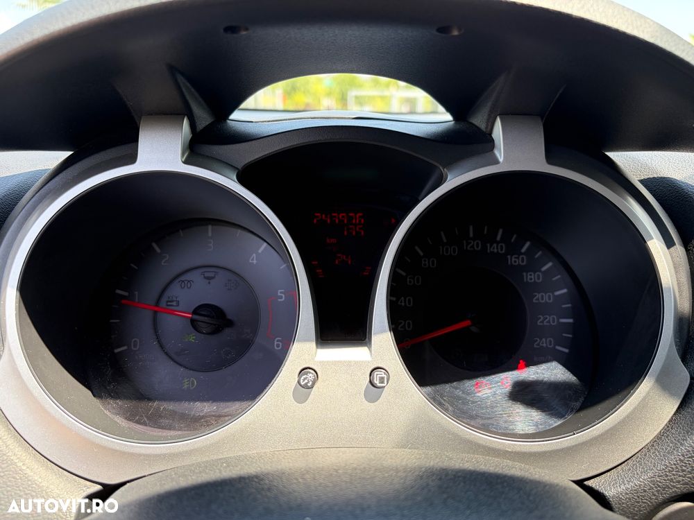 Nissan Juke 1.5 dCi N-Connecta - 11