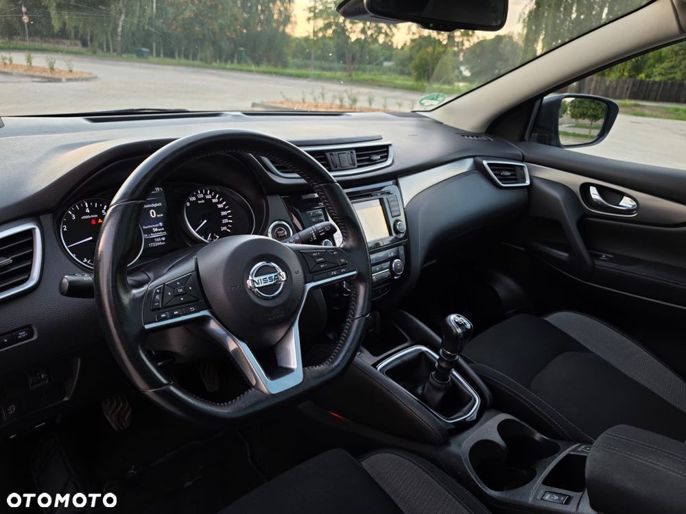 Nissan Qashqai 1.2 DIG-T N-Connecta - 13