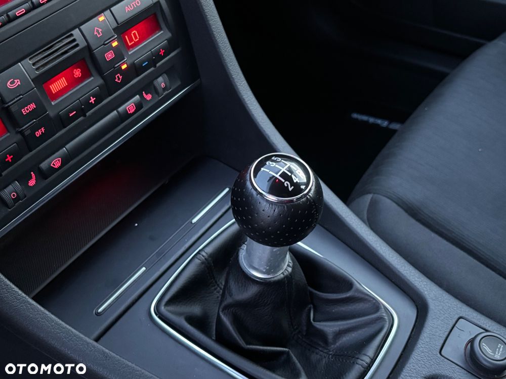 Audi A4 Limousine 1.8 T - 26