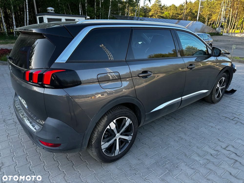 Peugeot 5008 - 2