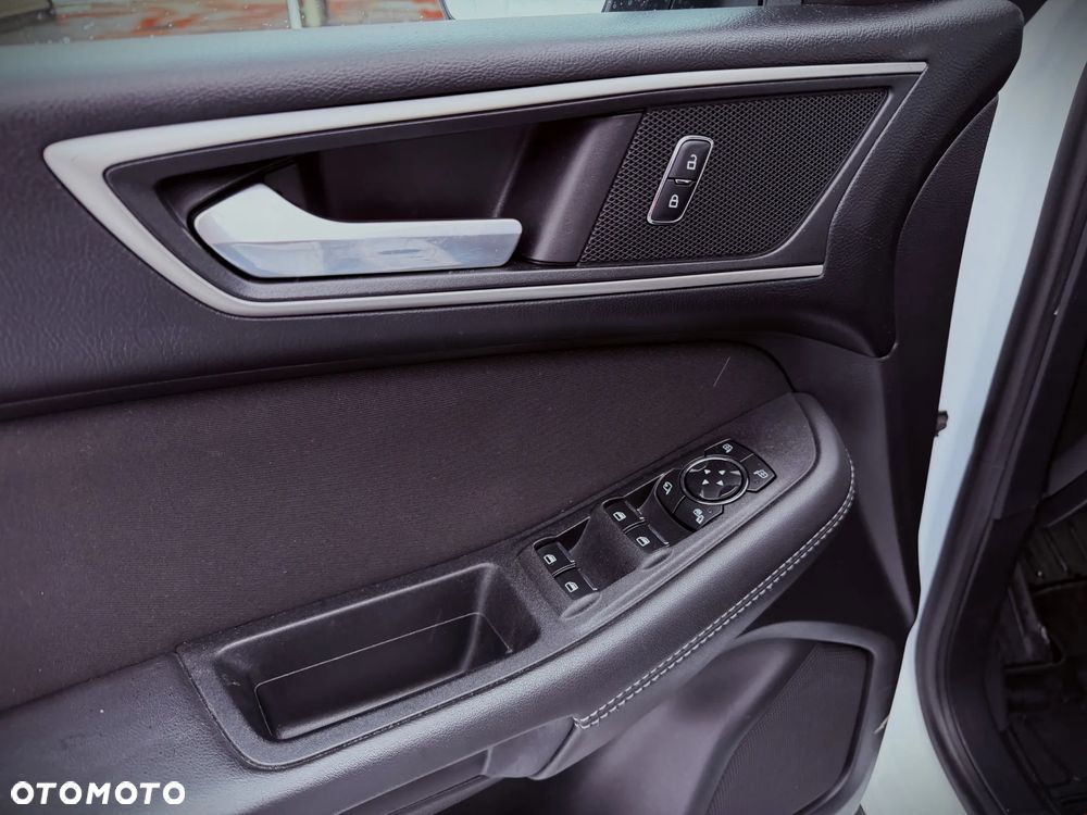 Ford S-Max 2.0 TDCi Trend - 23