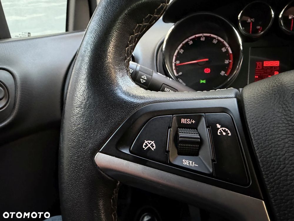 Opel Meriva - 10