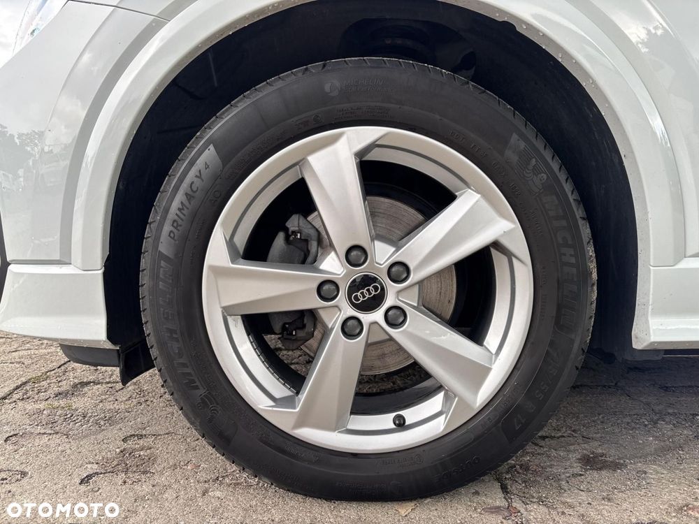 Audi Q2 - 10