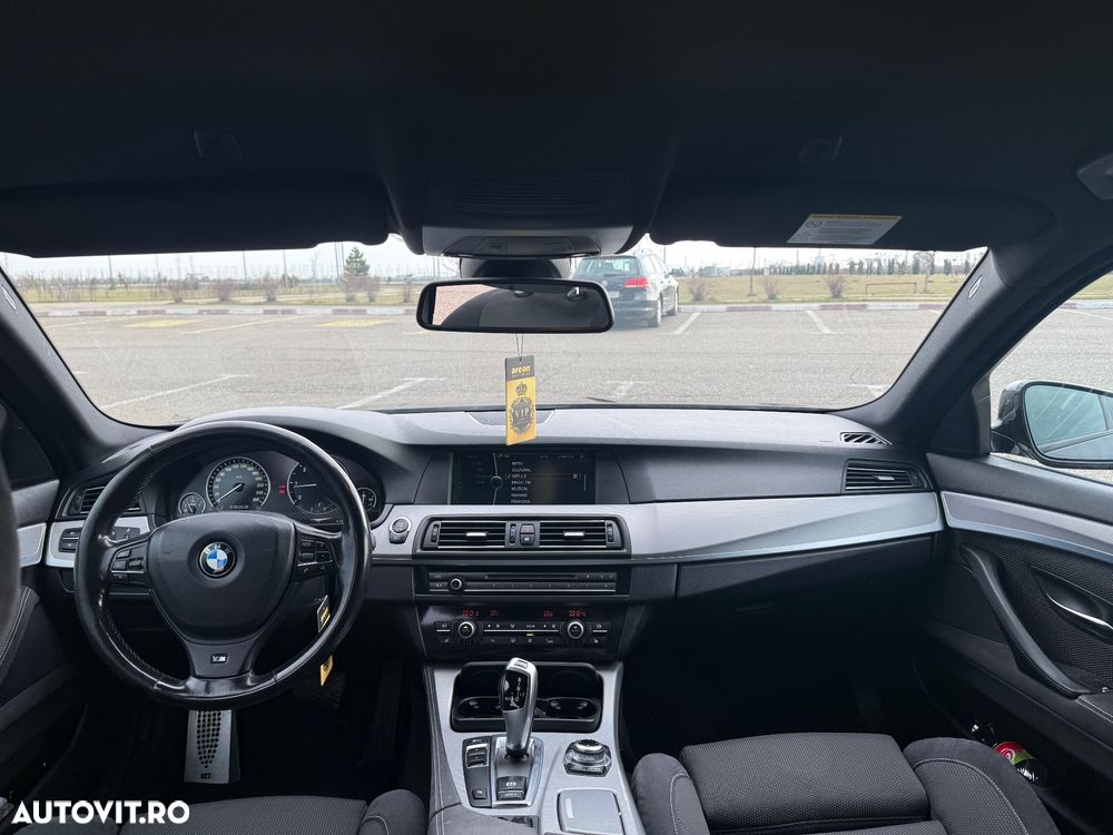 BMW Seria 5 525d Aut. - 7