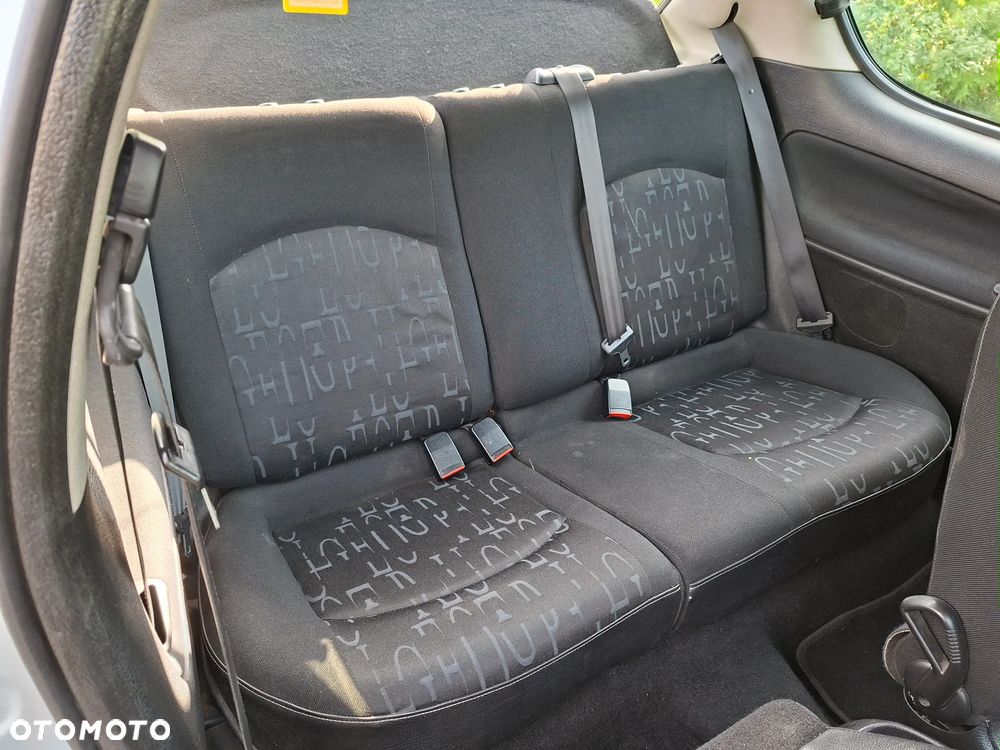 Peugeot 206 1.6 XS - 12