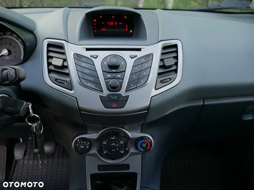 Ford Fiesta - 14