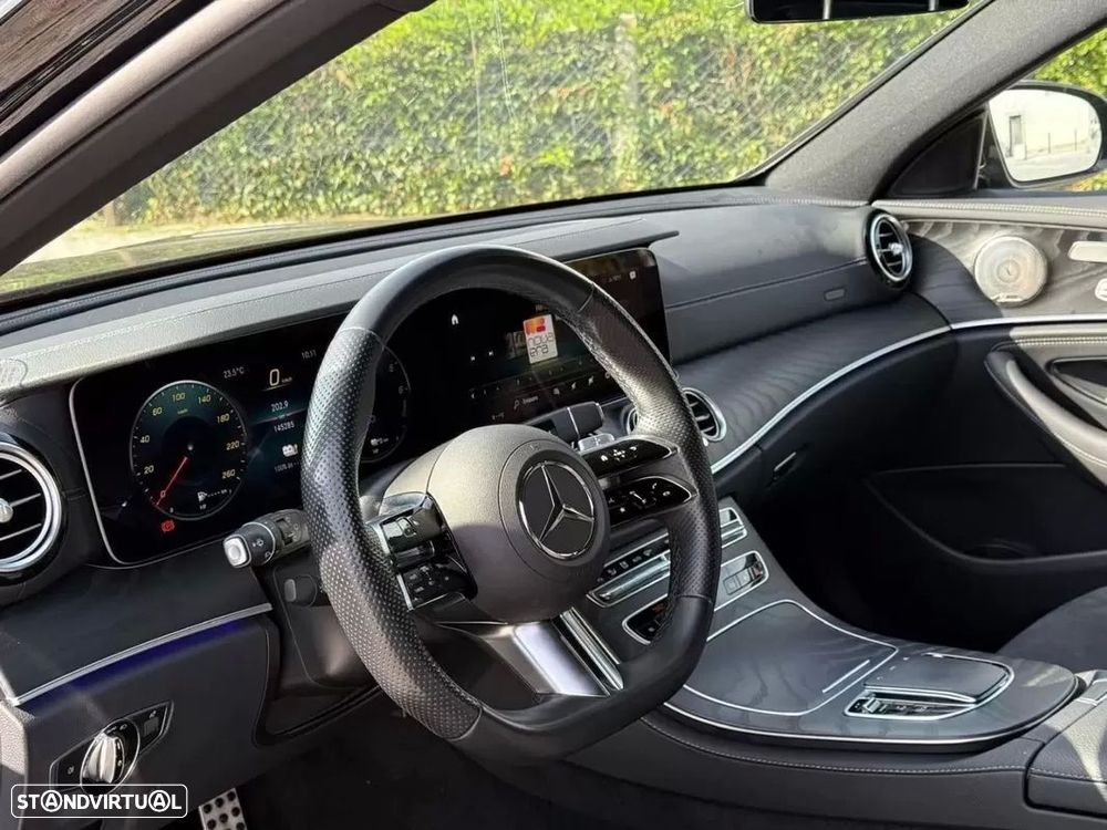 Mercedes-Benz E 300 de AMG Line - 28