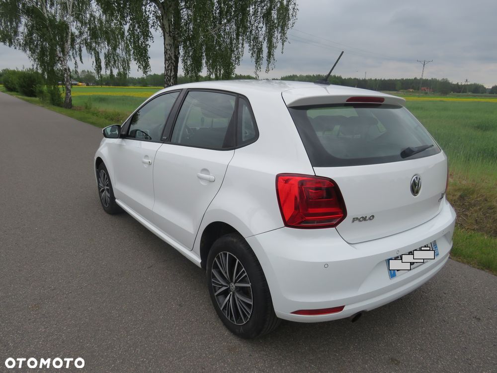 Volkswagen Polo 1.2 TSI MATCH - 12