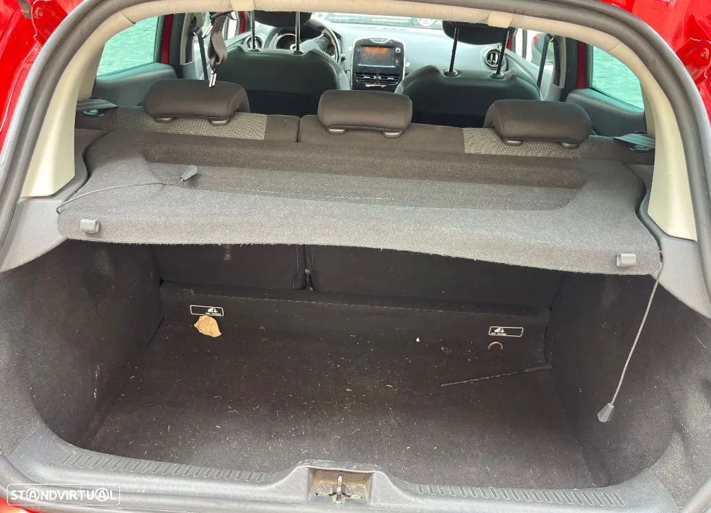 Renault Clio IV 1.5DCI Ano 2014 Para Peças - 14