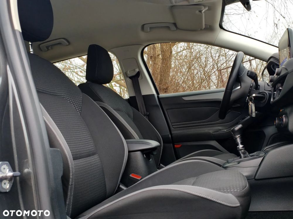 Ford Focus SW 1.5 TDCi DPF S&S Trend - 6