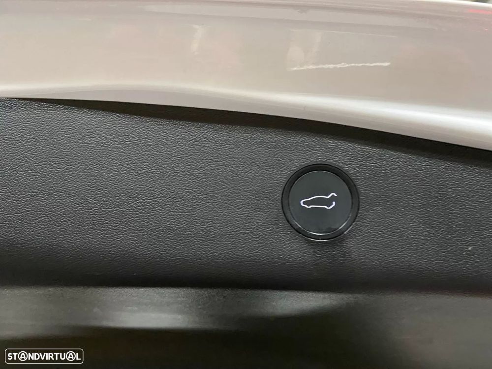 Tesla Model 3 Performance Tração Integral - 18