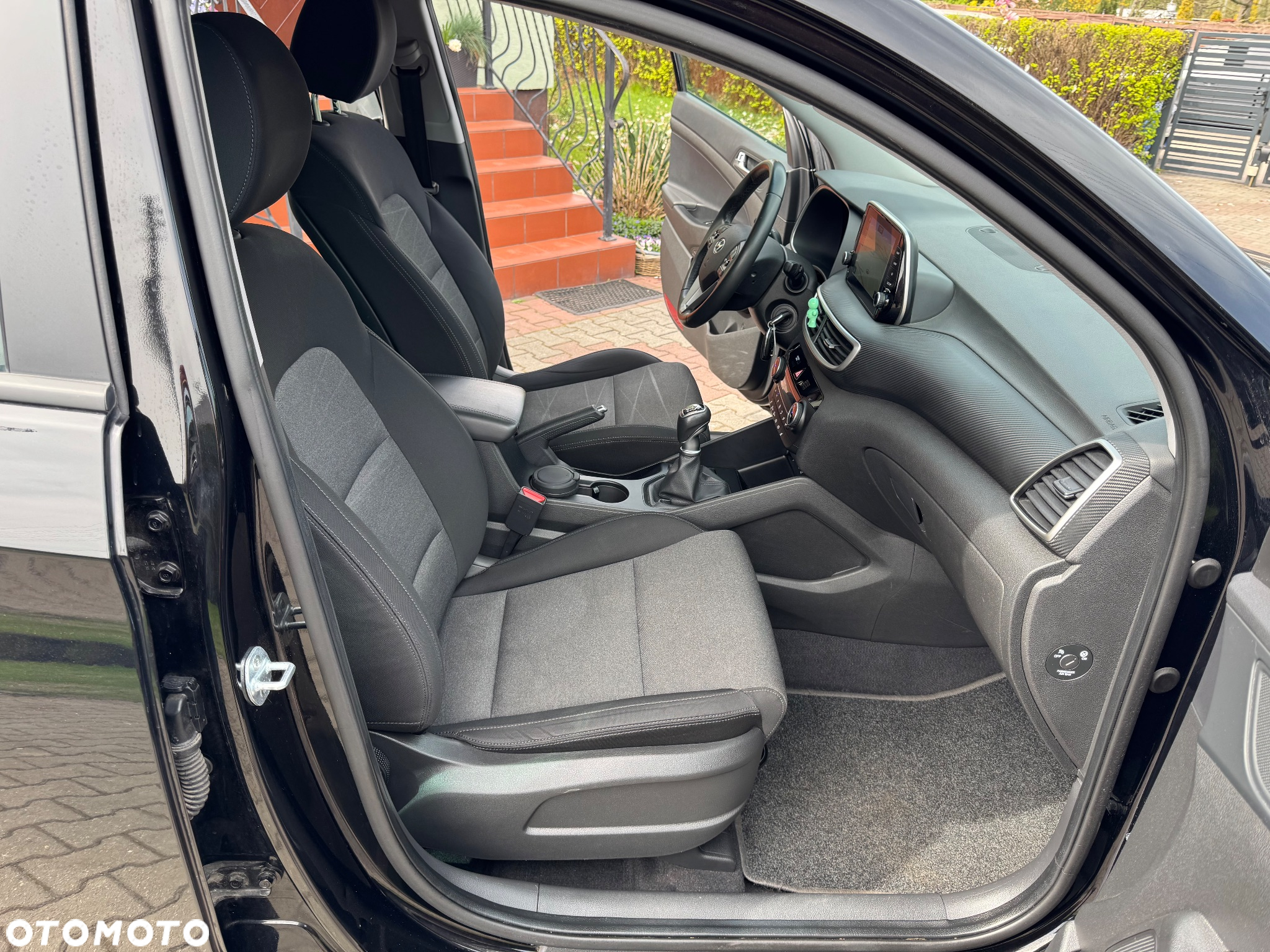 Hyundai Tucson 1.6 GDI BlueDrive Style 2WD - 25