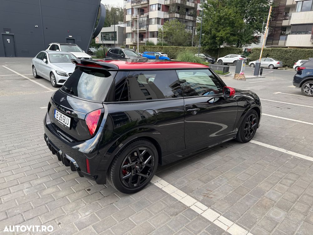 Mini John Cooper Works AT - 6