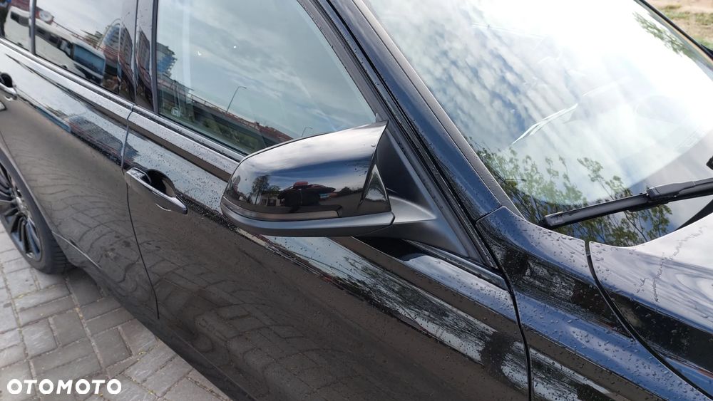 BMW Seria 3 328i xDrive Sport-Aut Luxury Line - 18