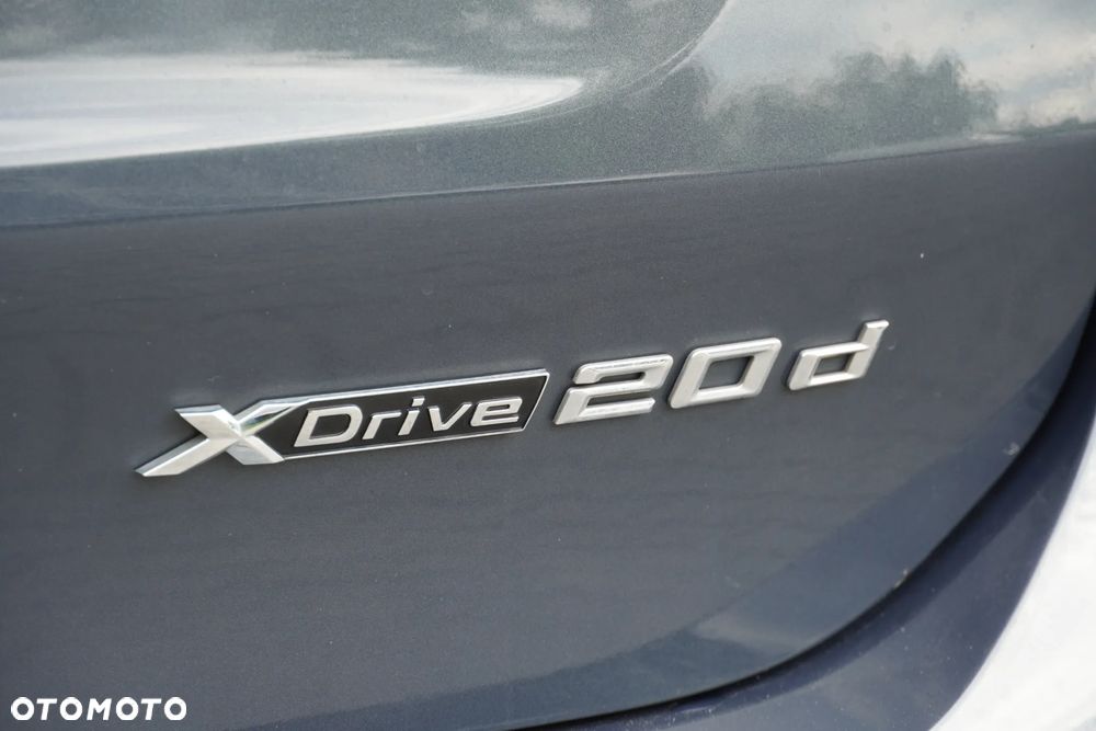 BMW X1 xDrive20d - 10