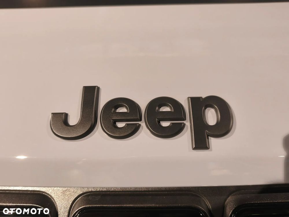 Jeep Avenger 1.2 T3 mHEV The North Face 4xe eDCT6 - 13