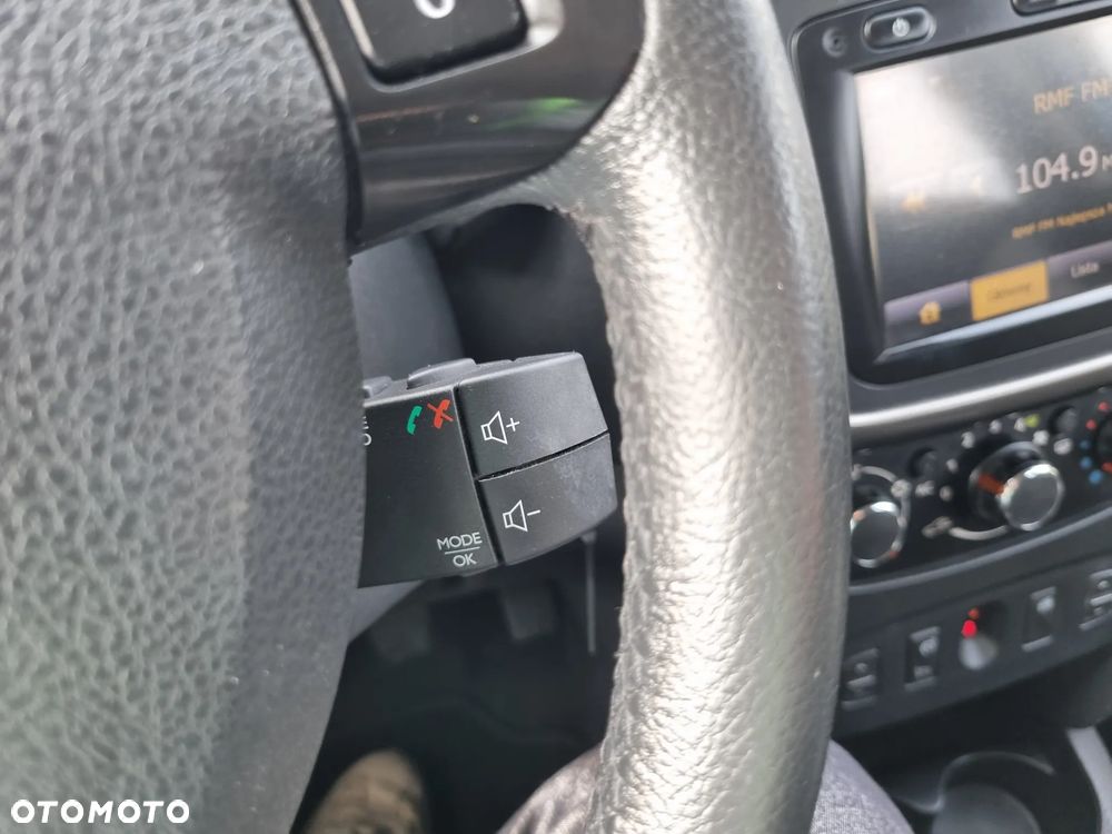 Dacia Sandero Stepway TCe 90 Prestige - 19