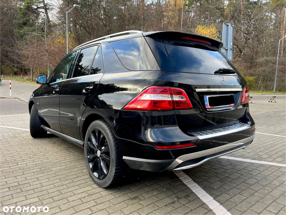 Mercedes-Benz ML 350 BlueTEC 4-Matic - 26