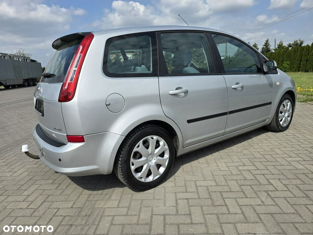 Ford C-MAX - 12