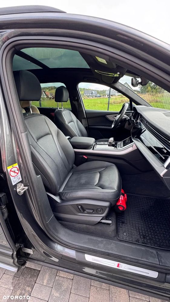 Audi Q7 - 28