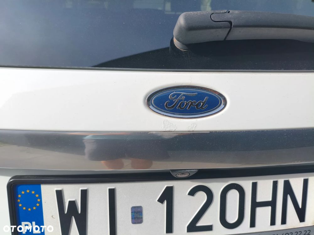 Ford S-Max - 28