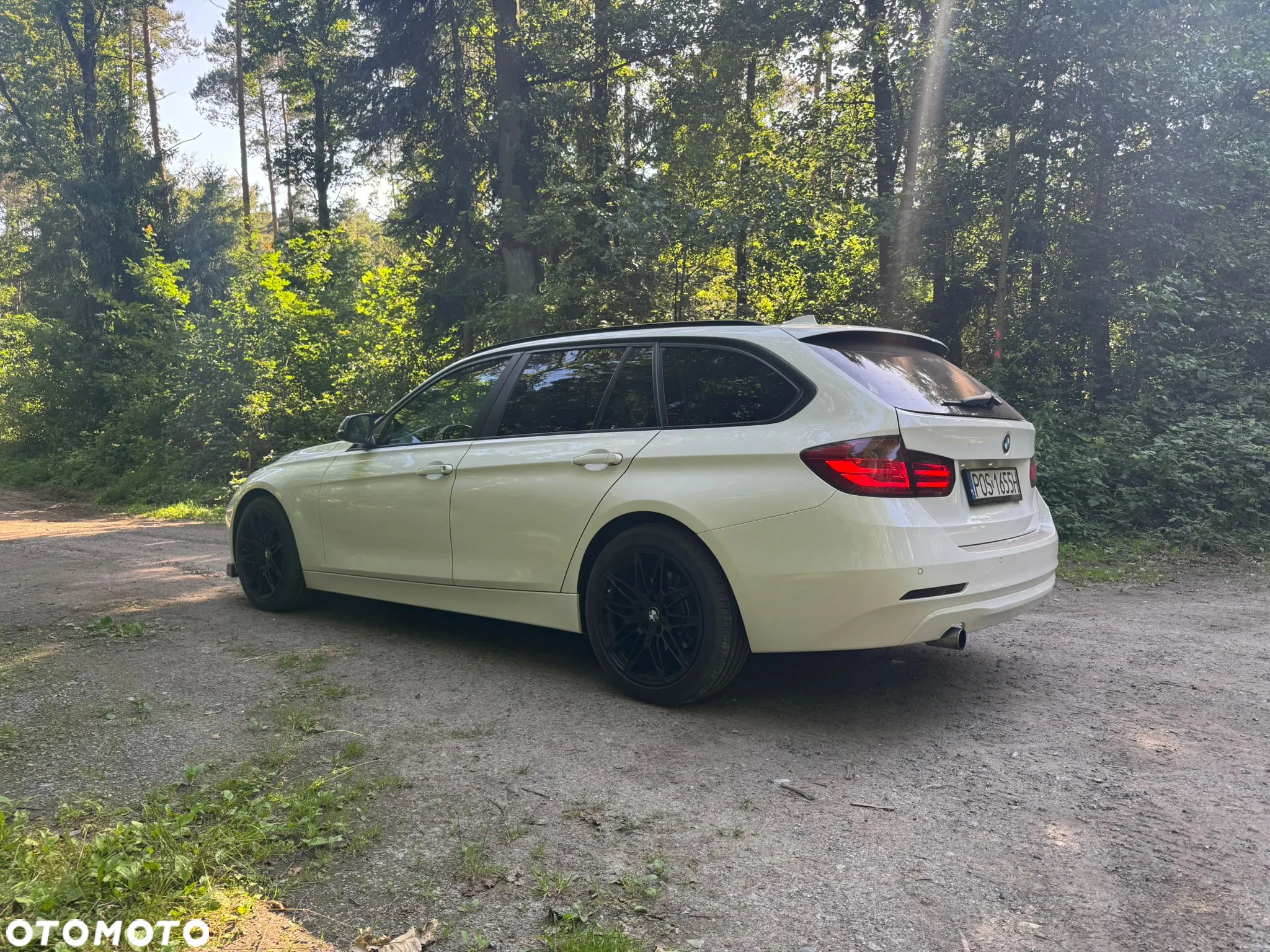 BMW Seria 3 318d Touring Sport Line - 4