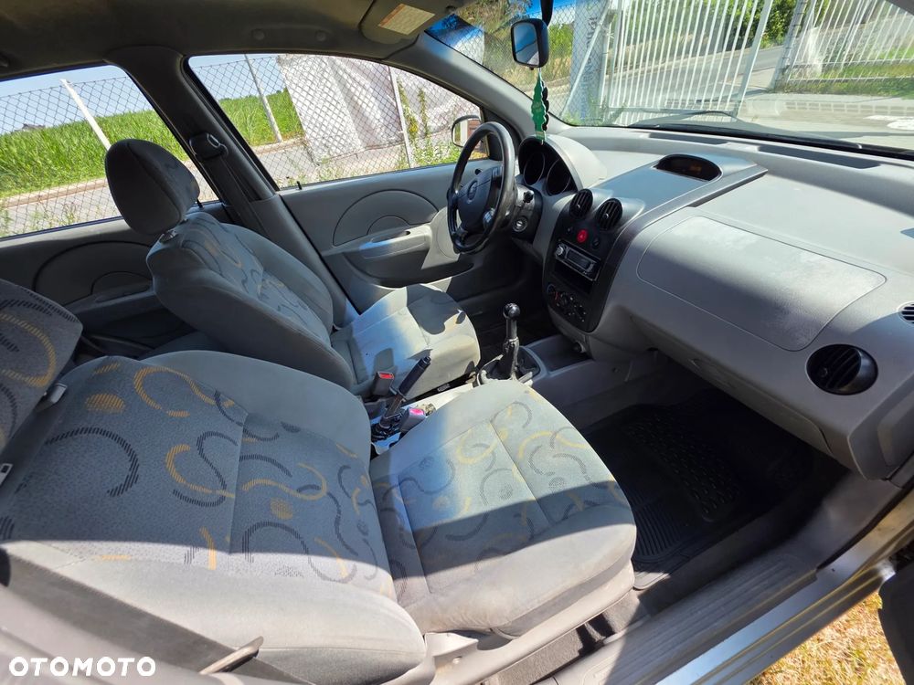 Chevrolet Aveo 1.2 S / Direct - 11