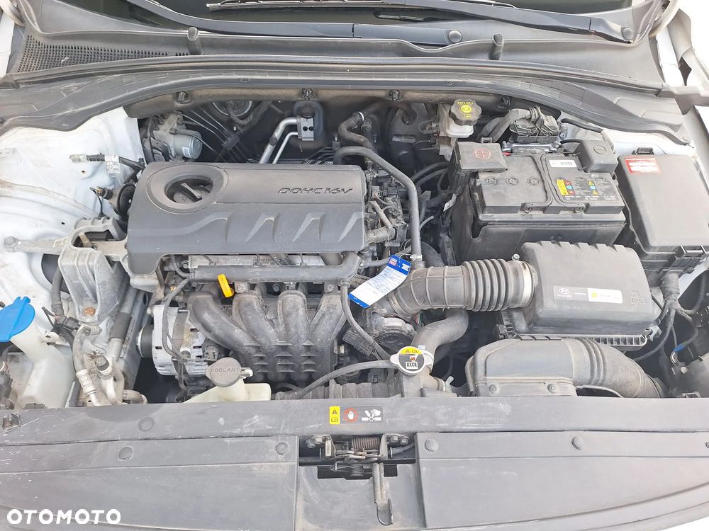 Hyundai i30 1.4 Select - 26