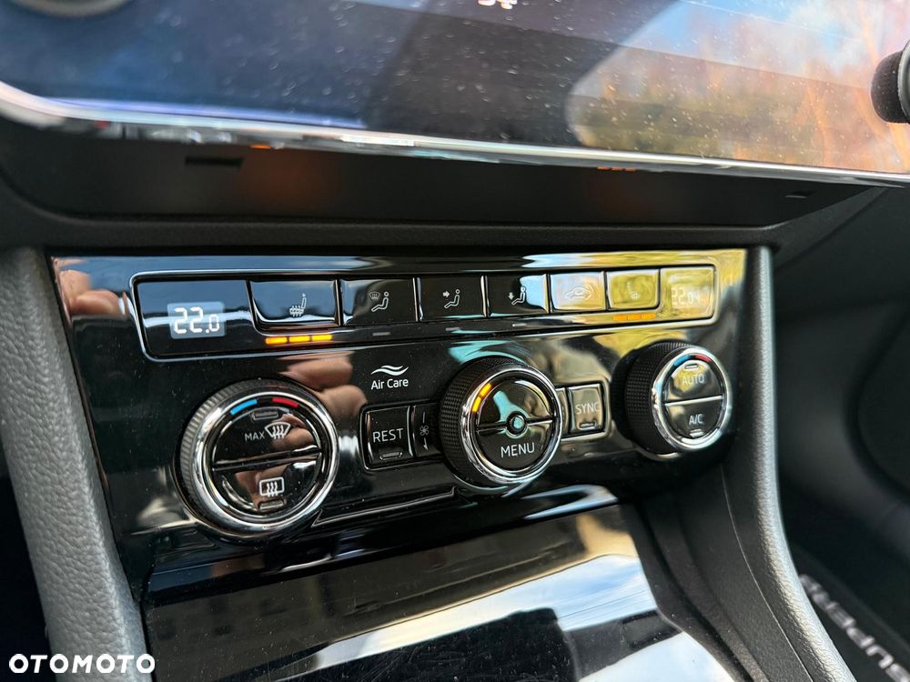 Skoda Superb 2.0 TDI 4x4 DSG Style - 14