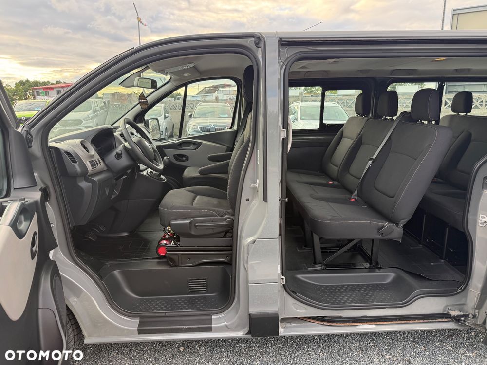 Renault Trafic - 13