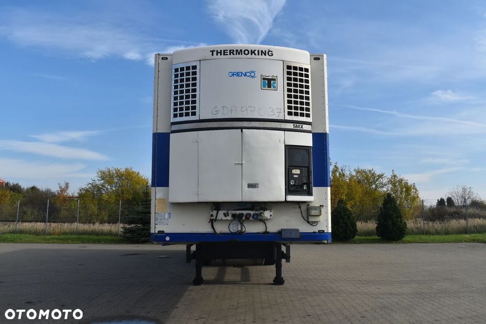 Schmitz Cargobull SKO 24 - 4