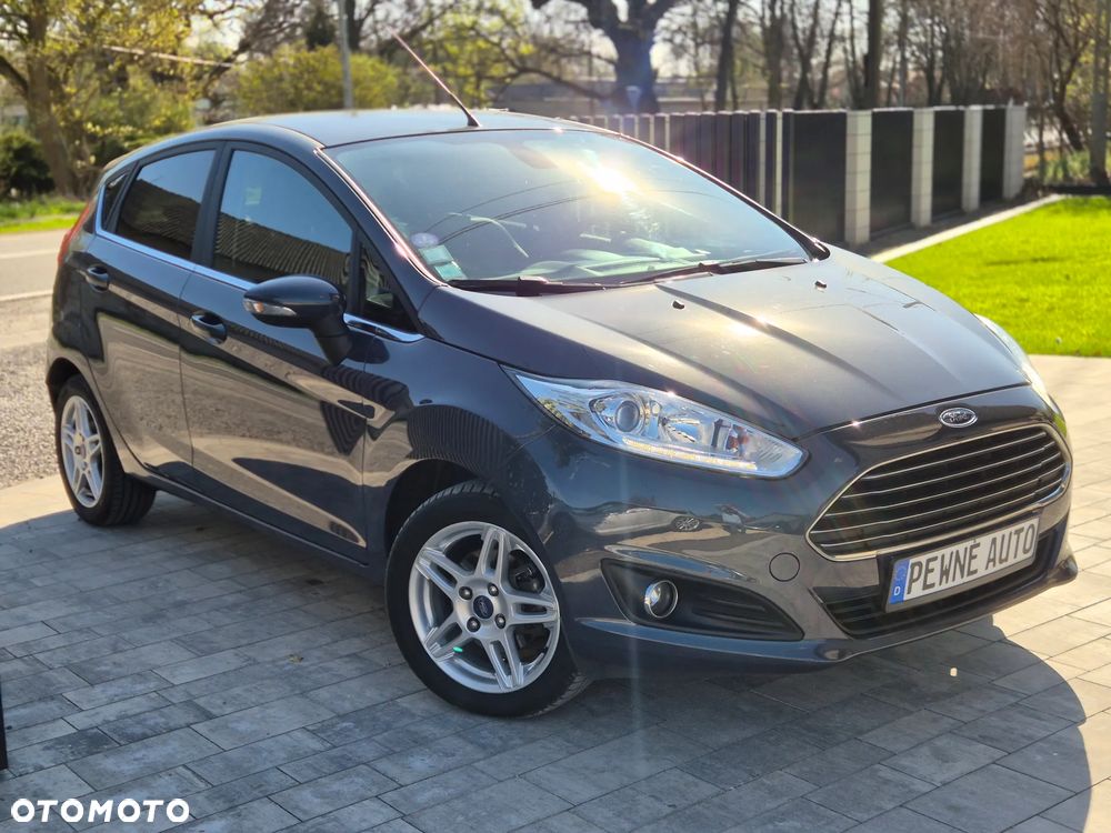 Ford Fiesta 1.0 EcoBoost STart-Stop Titanium - 4