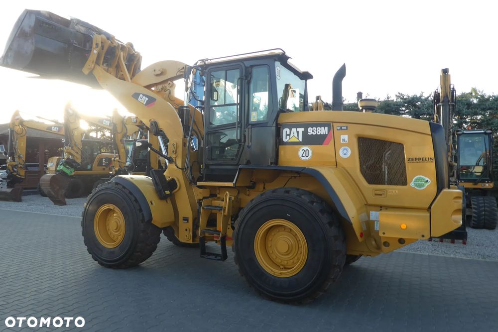 Caterpillar 938 M Z NIEMIEC ŁYZKA WIDŁY - 31