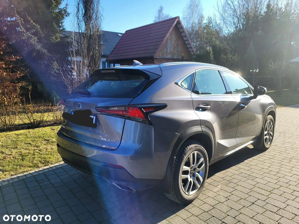 Lexus NX 300 Prestige AWD - 3