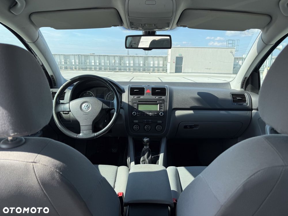 Volkswagen Golf 1.4 FSI Comfortline - 15