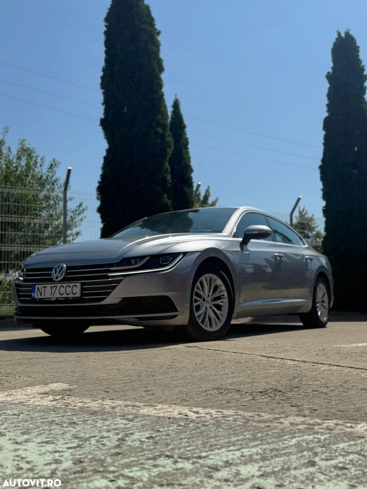 Volkswagen ARTEON 2.0 TDI SCR DSG Elegance - 8