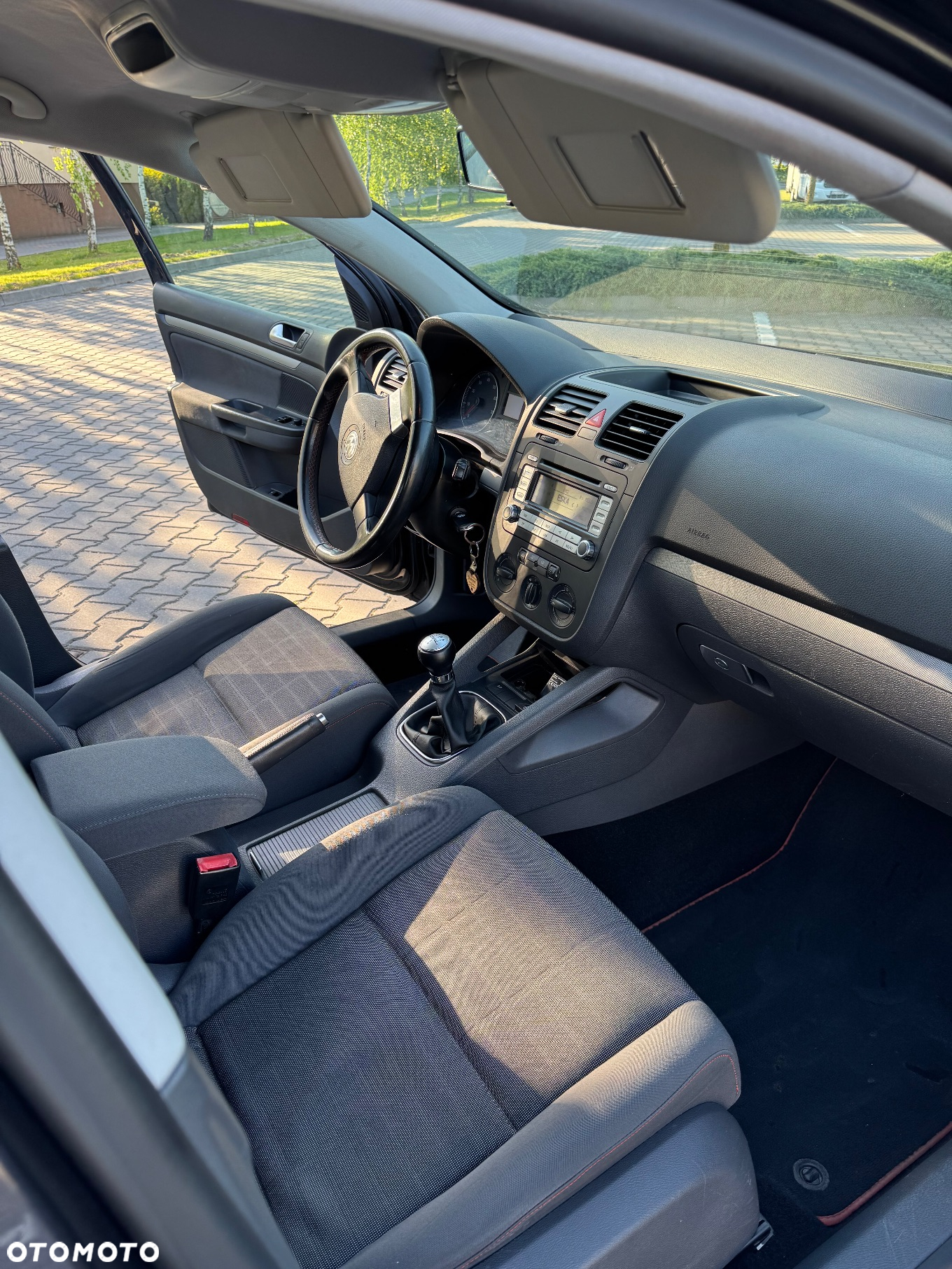 Volkswagen Golf - 9