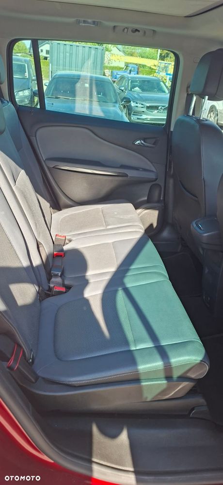 Opel Zafira Tourer 1.6 SIDI Turbo Innovation - 13