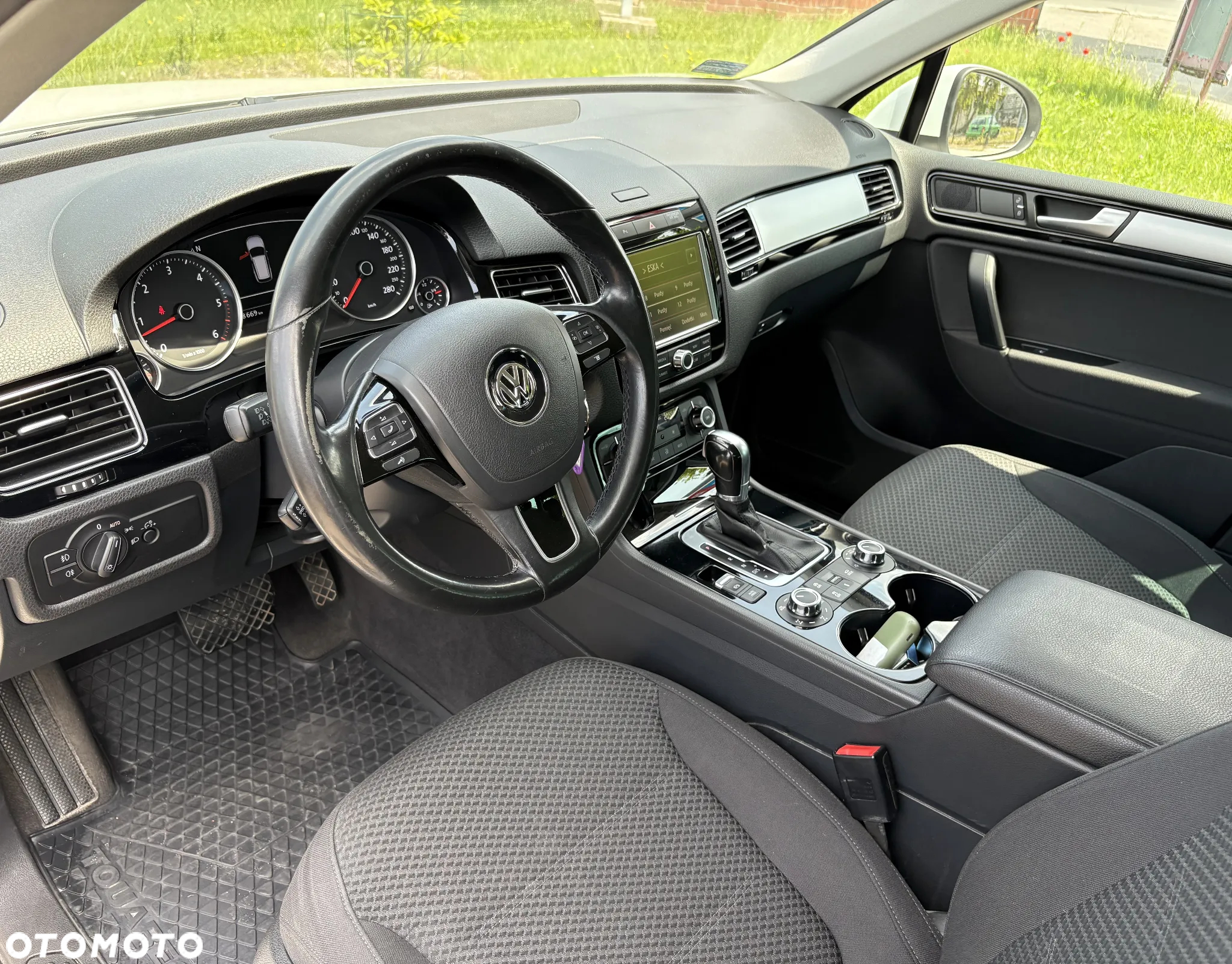 Volkswagen Touareg 3.0 V6 TDI 4XMot BMT - 10