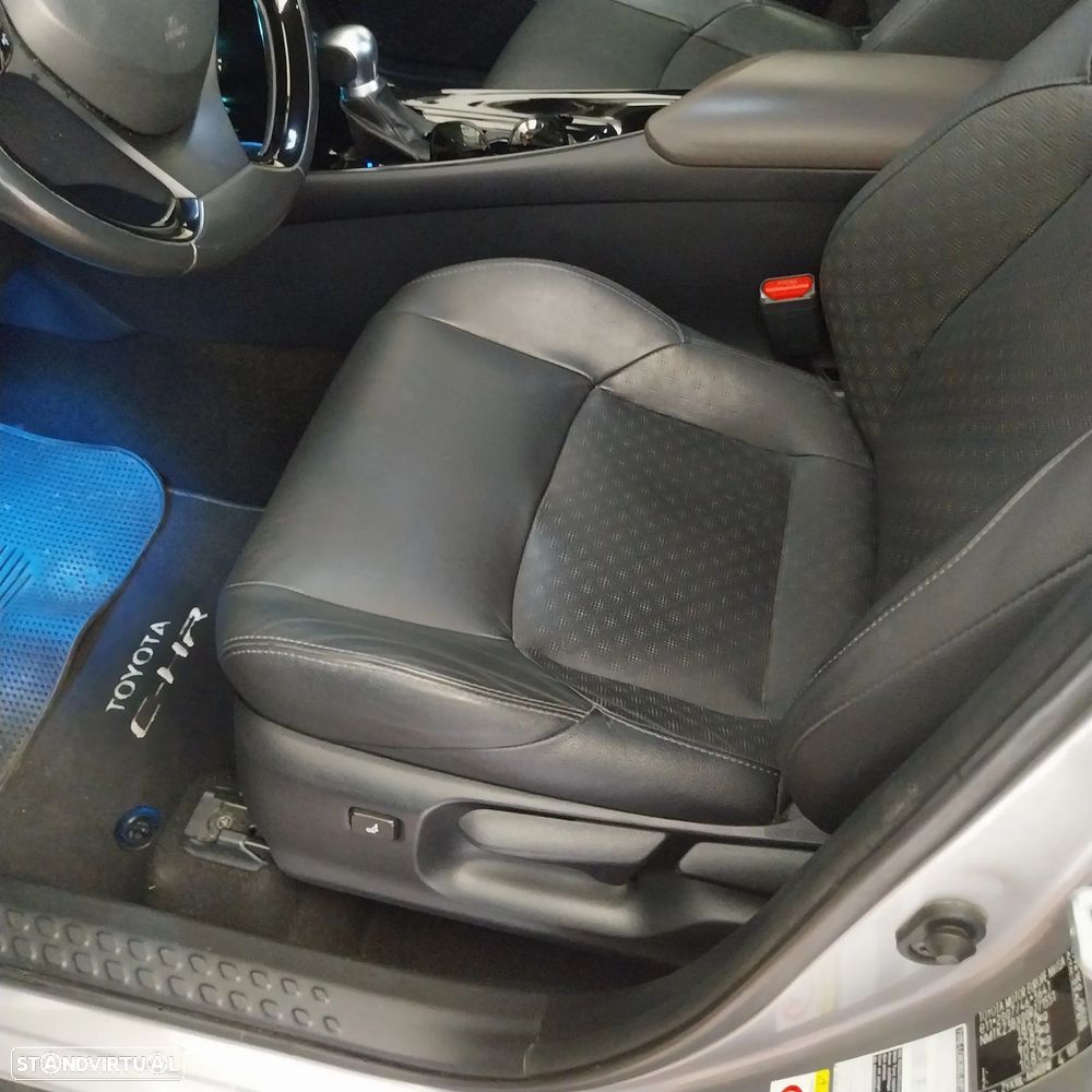 Toyota C-HR 1.8 HSD Exclusive+P.Luxury - 6