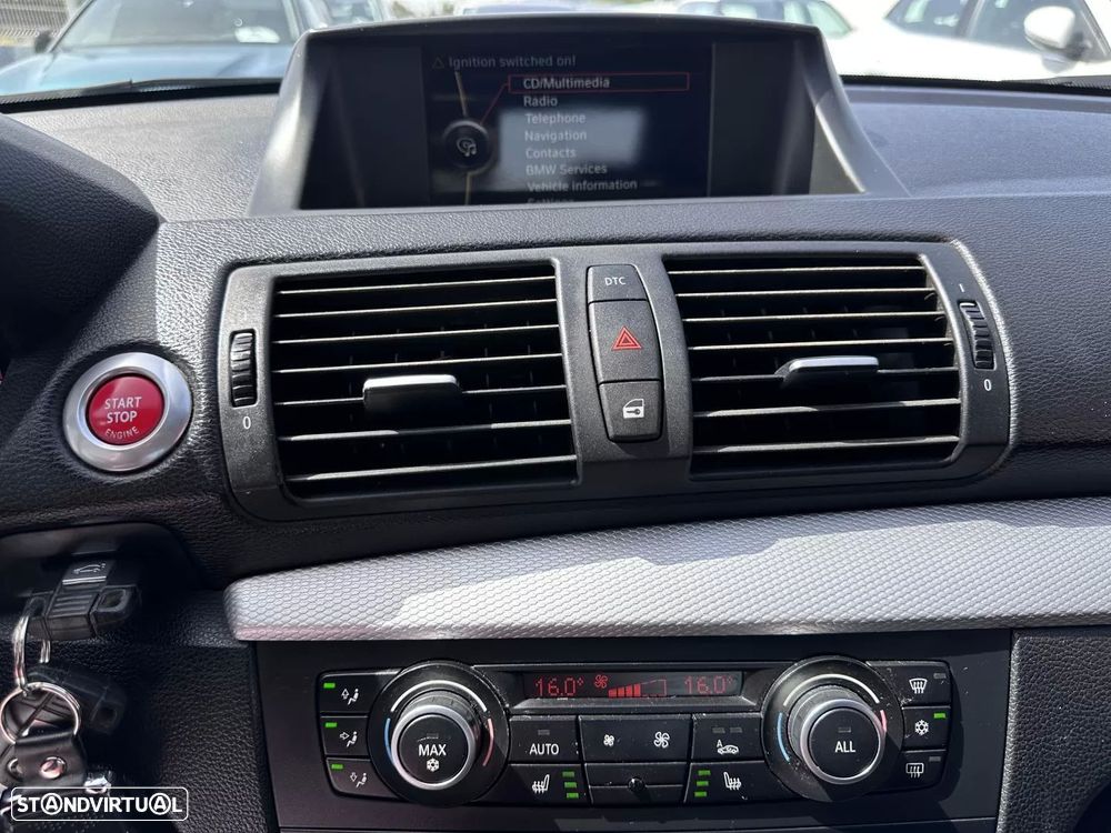 BMW 120 d Limited Edition Lifestyle c/ M Sport Pack - 40