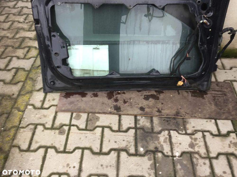 VW NEW BEETLE 00R DRZWI LEWE PRZÓD 3D - 3