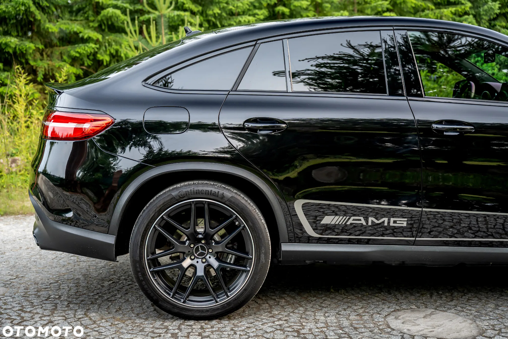 Mercedes-Benz GLE AMG Coupe 63 4-Matic - 15