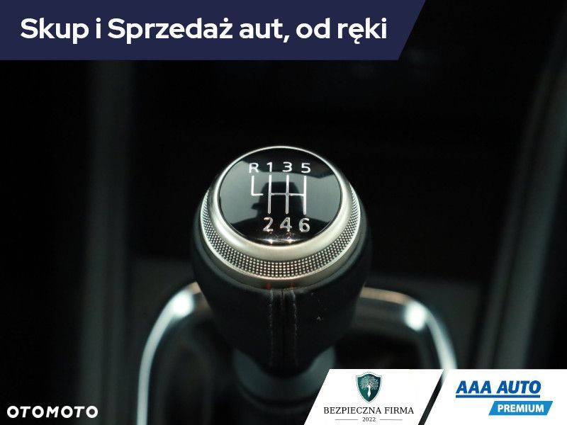 Renault Captur - 16
