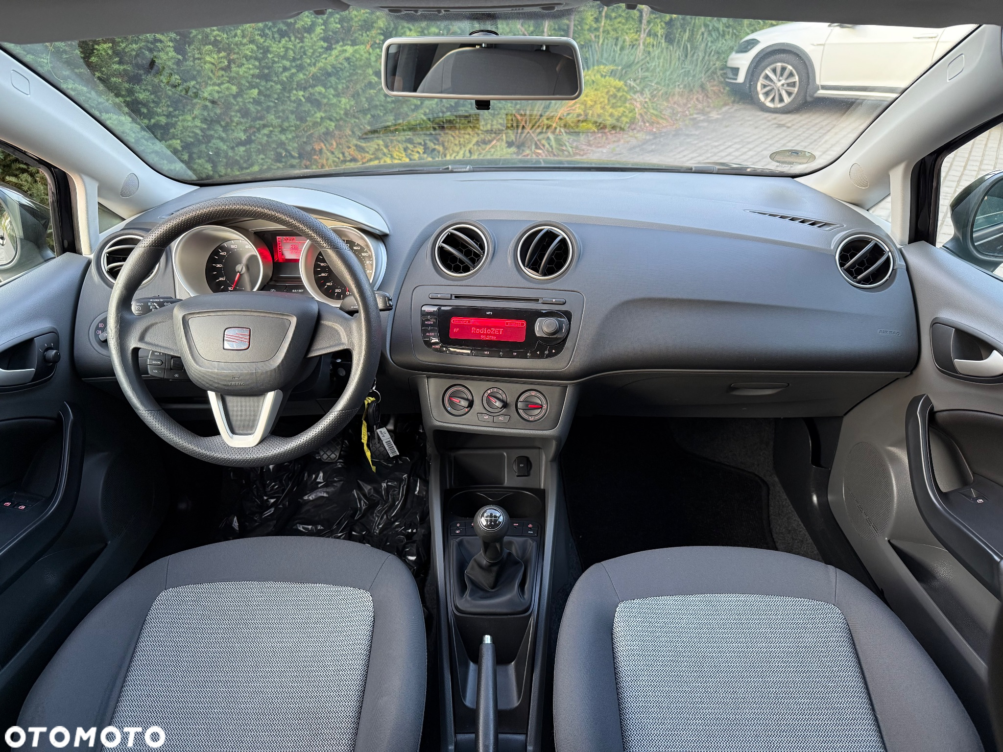 Seat Ibiza SC 1.4 16V Sport - 17