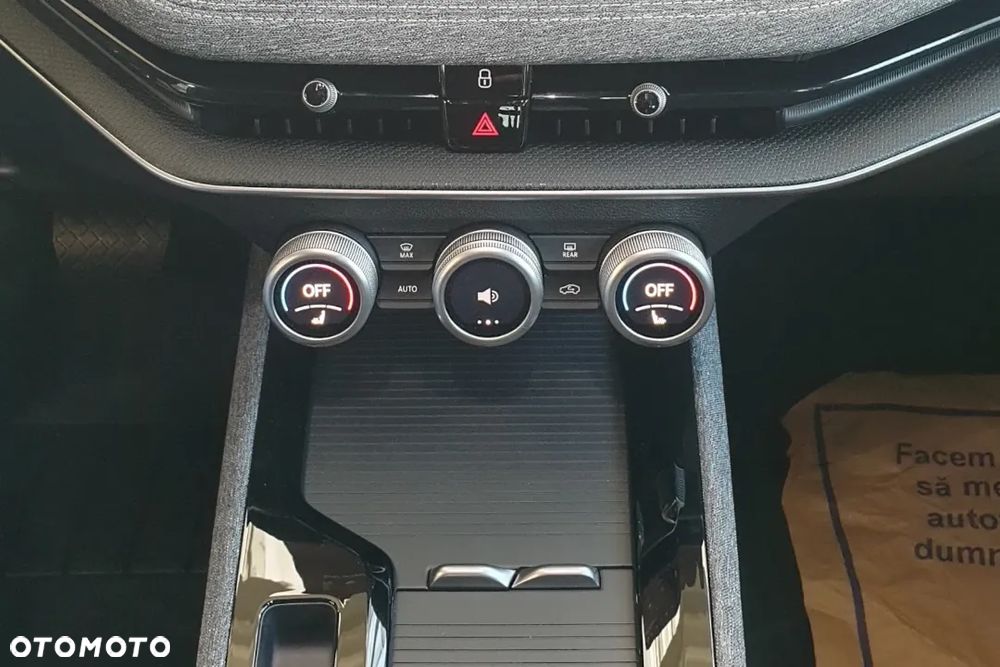 Skoda Superb 1.5 TSI Plug-in Hybrid Selection DSG - 19